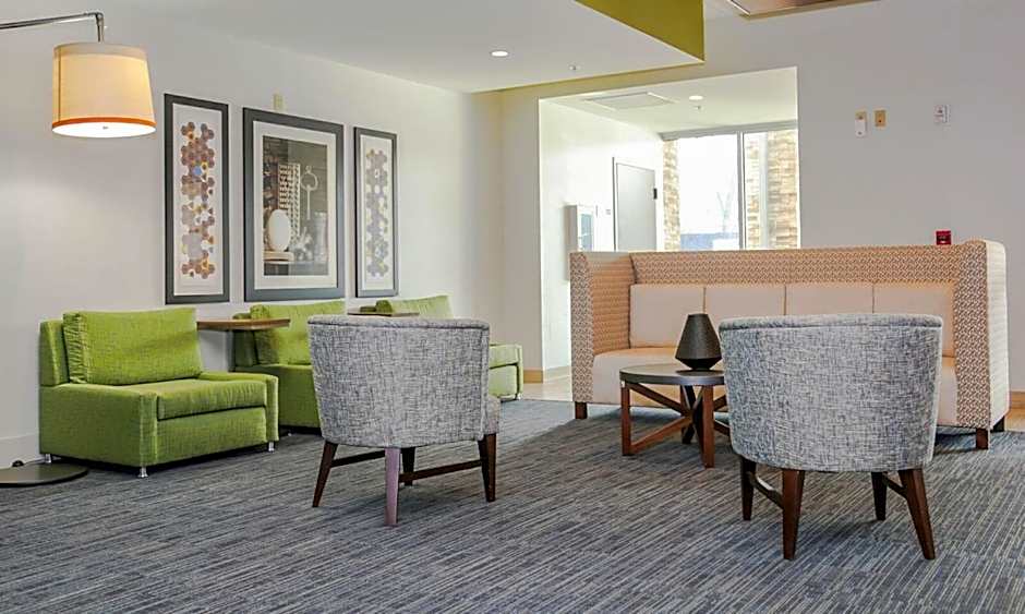 Holiday Inn Express & Suites Kingston-Ulster By IHG