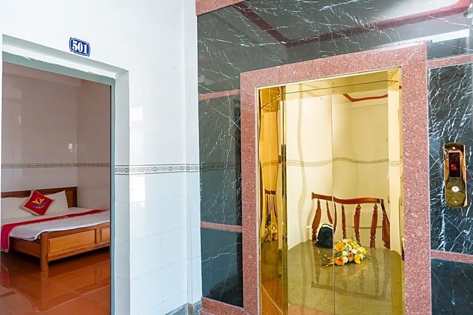 Khách sạn Ngọc Thủy LaGi