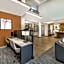 Comfort Suites Redmond Airport