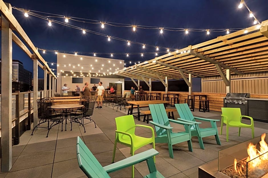 Home2 Suites by Hilton Minneapolis University Area
