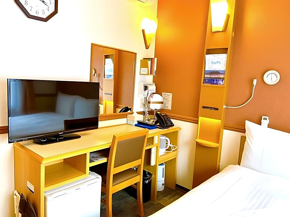Toyoko Inn Osaka Umeda Nakatsu No.1