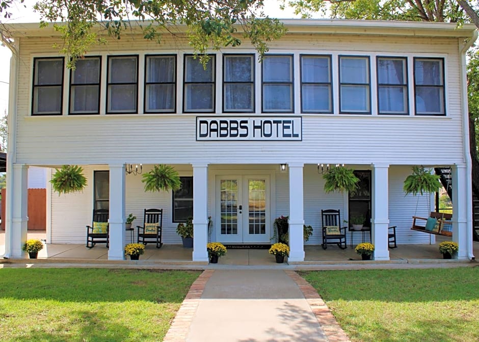 Dabbs Hotel Bed and Breakfast