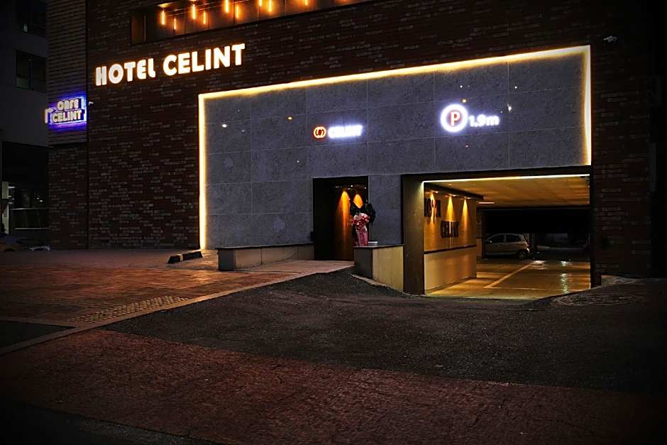 Celint Hotel