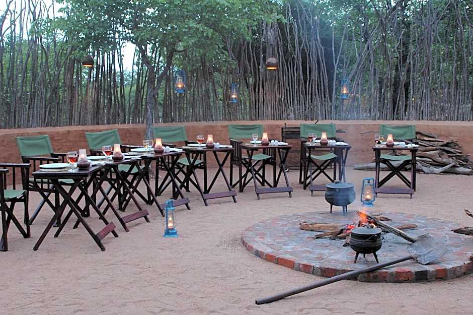 Mopane Bush Lodge