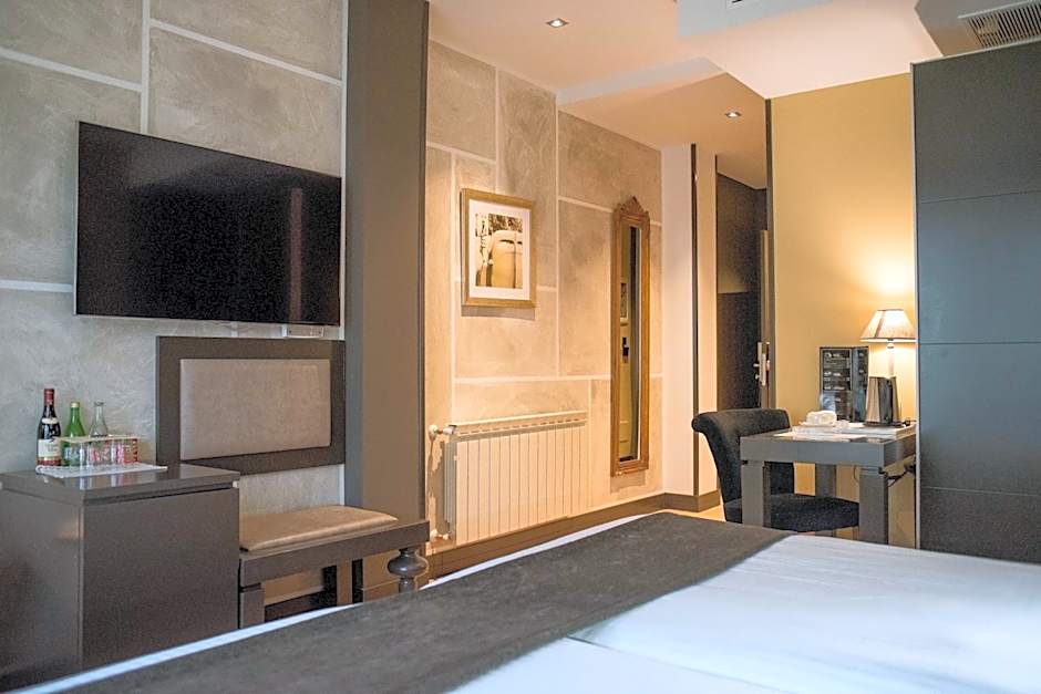 Costa Esmeralda Suites