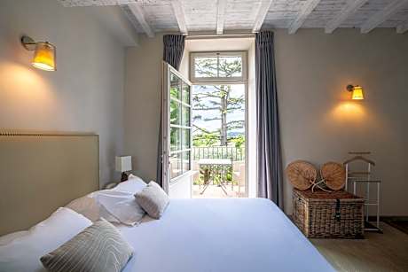 King Room with Balcony