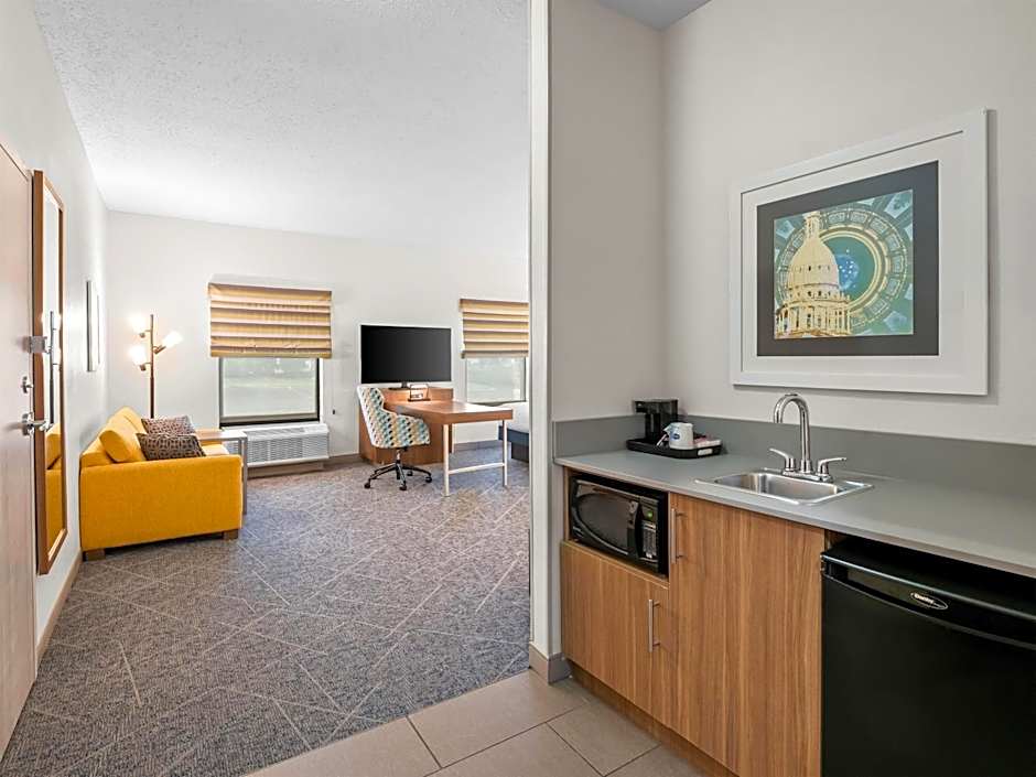 Hampton Inn & Suites East Lansing/Okemos