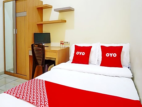 Flagship 90723 Berlima Guest House Syariah