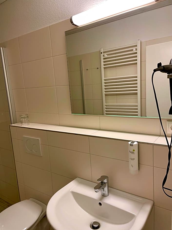 Lindenhaus Scharfe Kurve