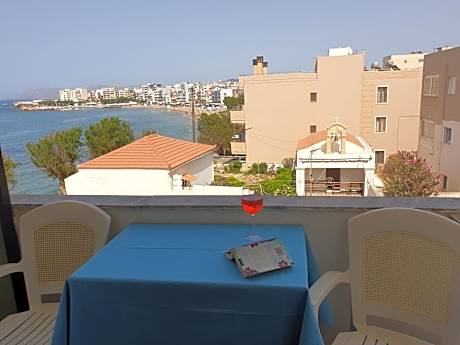 Triple Room with Partial Sea View