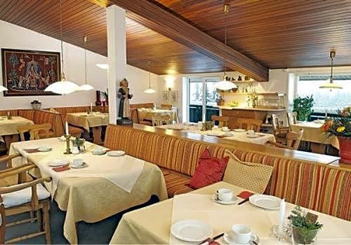 Landhotel Herzberger garni Zimmer & Ferienwohnungen