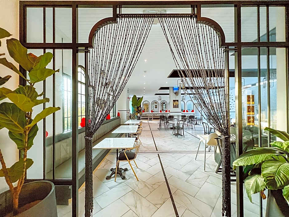 Ratri Hotel Phuket Old Town