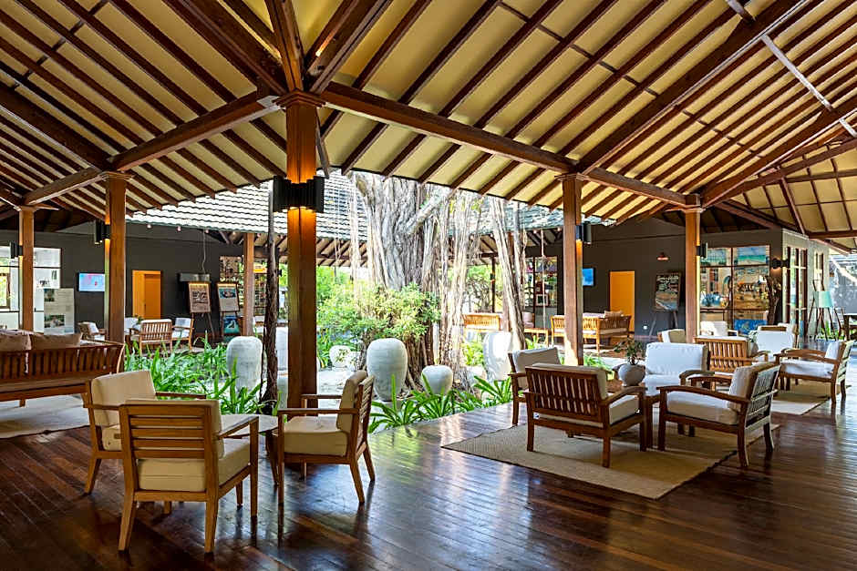 Adaaran Prestige Water Villas – 24hrs Dine around Premium All inclusive 