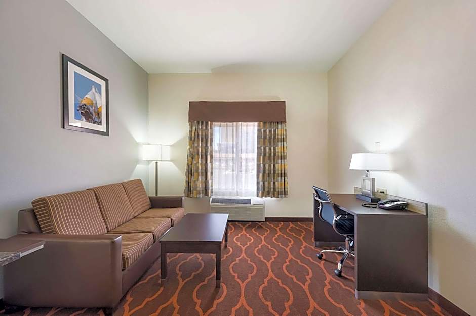 Quality Inn & Suites Huntsville Research Park Area