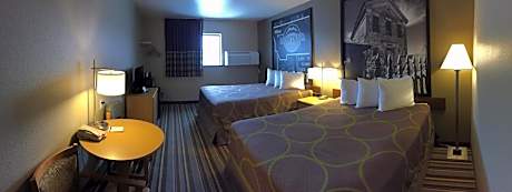 2 Queen Beds Non-Smoking
