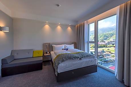 1 Double Suite Sofa Bed Mountain View