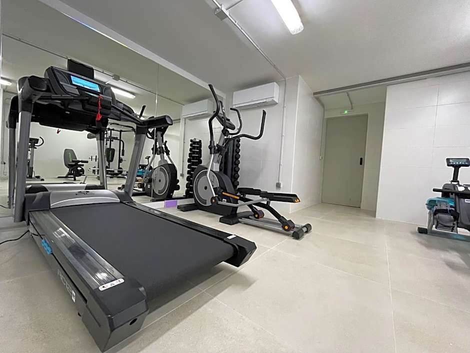 Apartamentos Playa Victoria - by Grupo Tribu