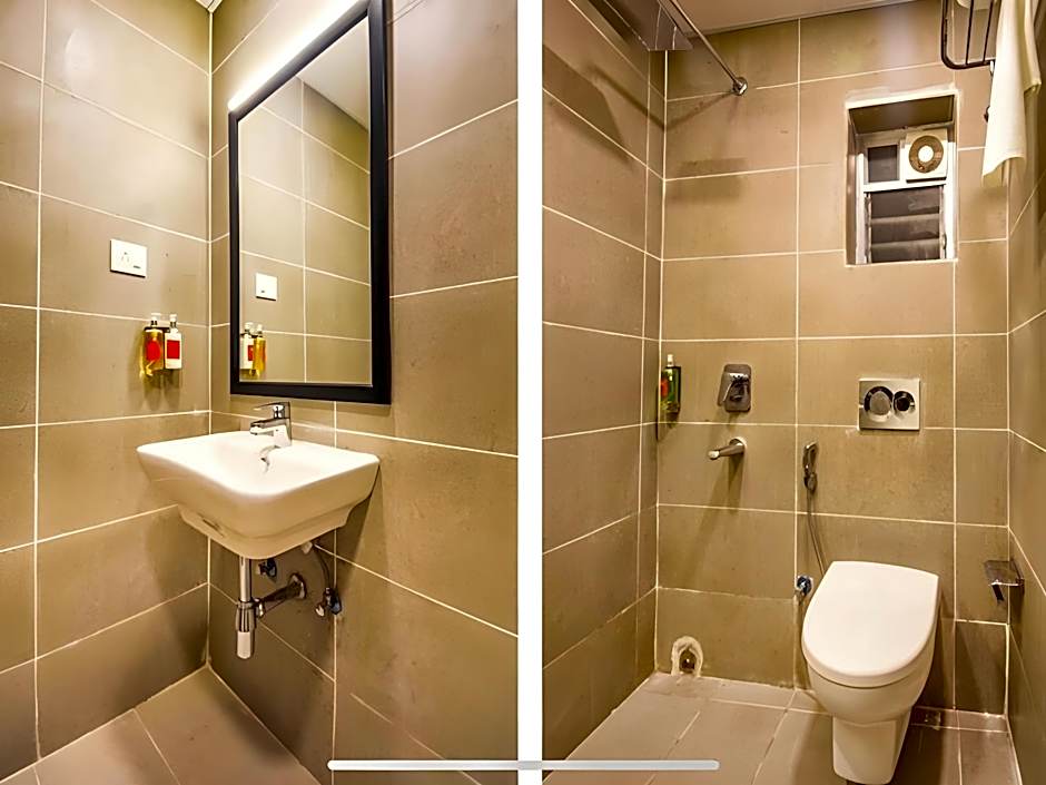 Via Heera Holiday Inn