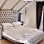 Galeria Valeria Seaside Downtown - MAG Quaint & Elegant Boutique Hotels
