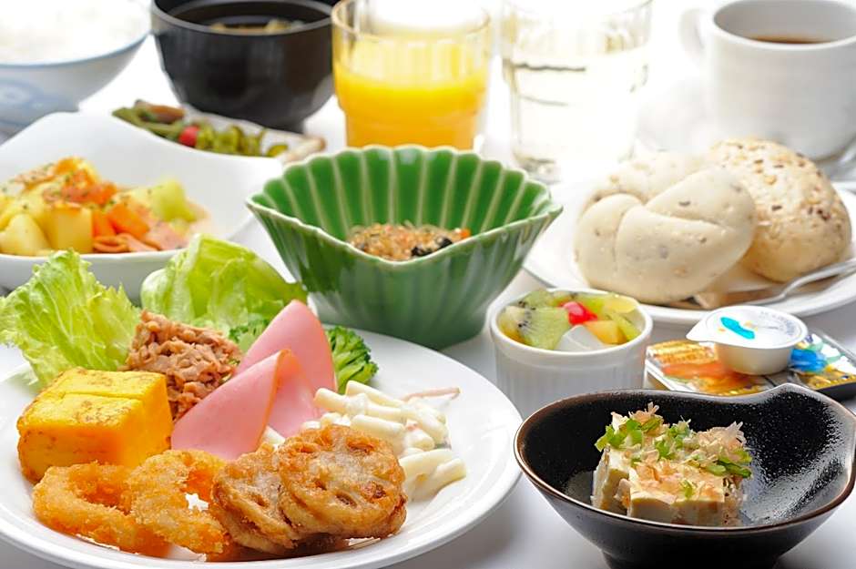 Hotel Route Inn Kuwana