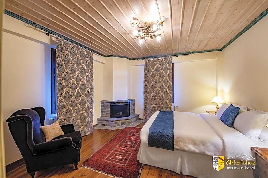 Arkefthos Mountain Hotel