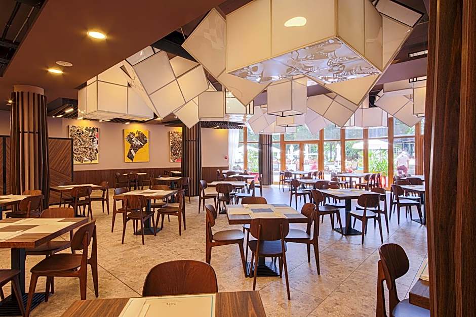 Sol Nessebar Palace - All Inclusive