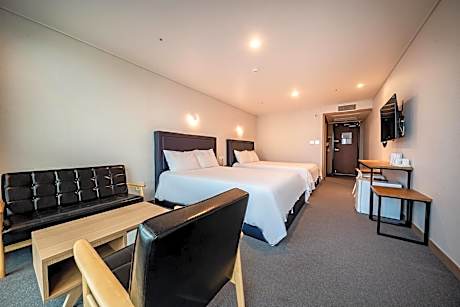 Deluxe Double Room with Two Double Beds