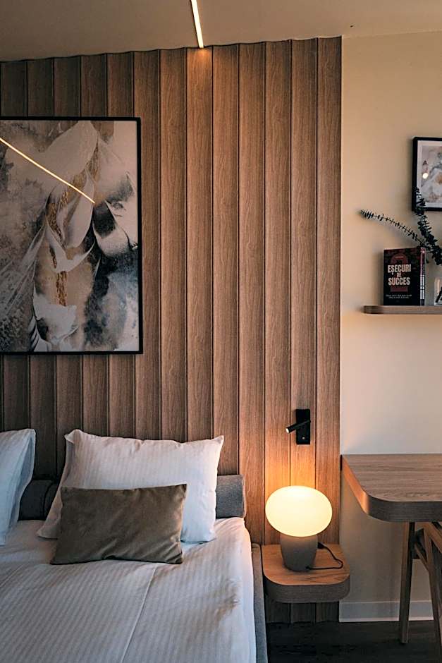 Moon Valley Comarnic