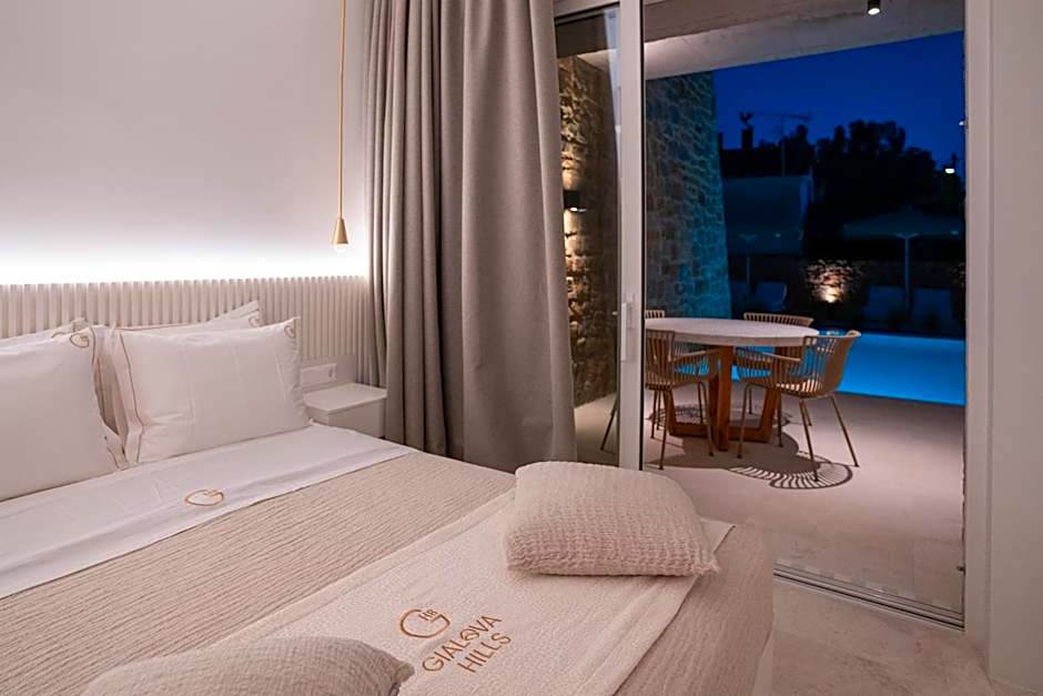 Gialova Hills 8 - Luxury Apartments with Pool