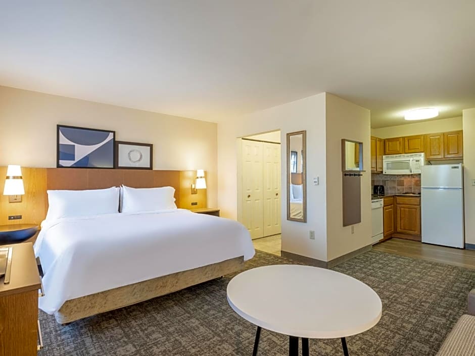 Staybridge Suites Milwaukee Airport South By IHG