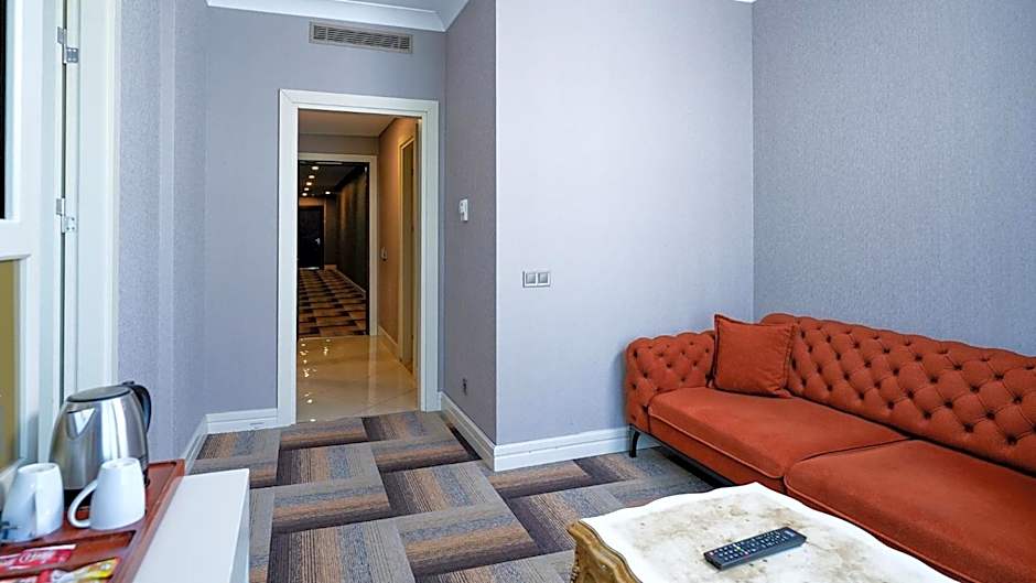 The Grand Mira Business Hotel