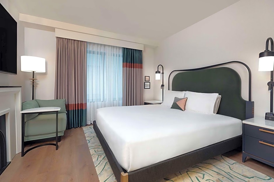 Pennyweight Hotel Boston, Curio Collection by Hilton