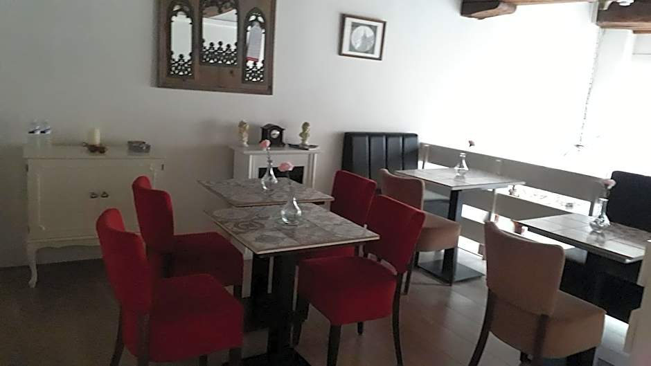 De Zevenster "gevestigd aan de winkelstraat"