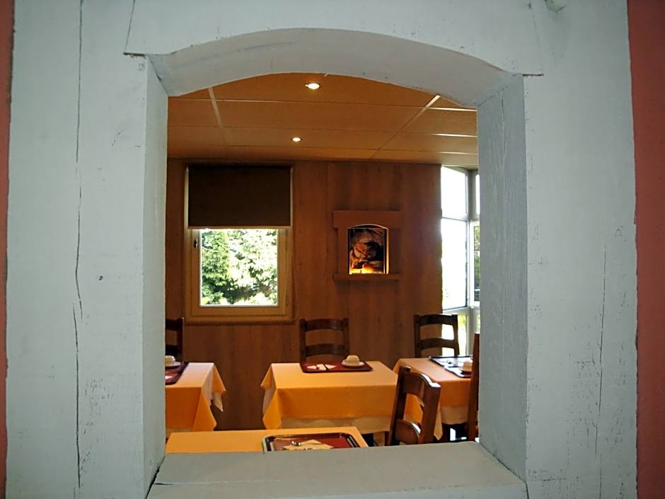 Fasthôtel Pont-Audemer -LE DRAKKAR -un hôtel FH Confort