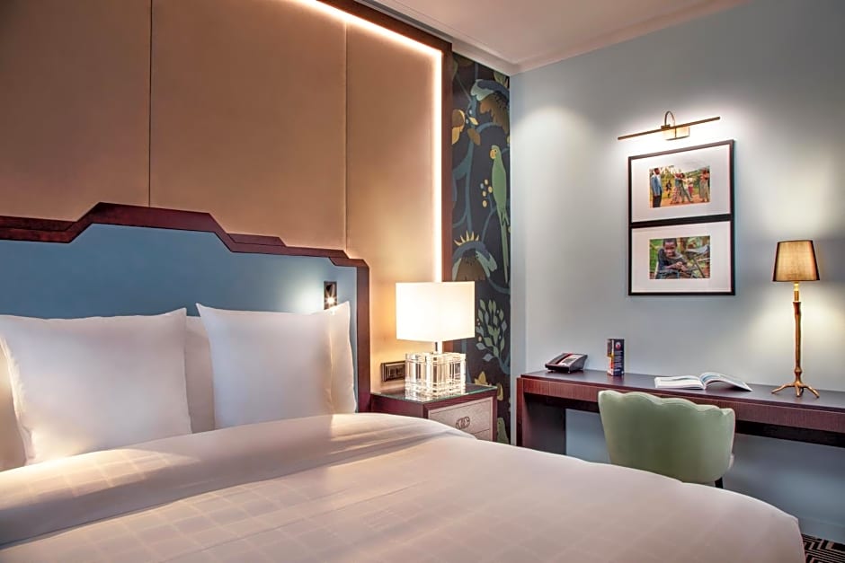 Hotel Bristol