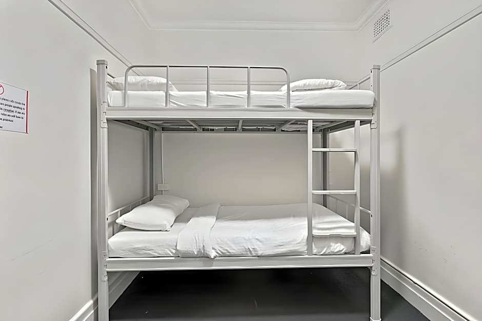 Urban Nomad - Potts Point  (18 - 39 only)