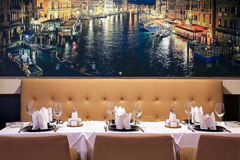 Liberte Hotel