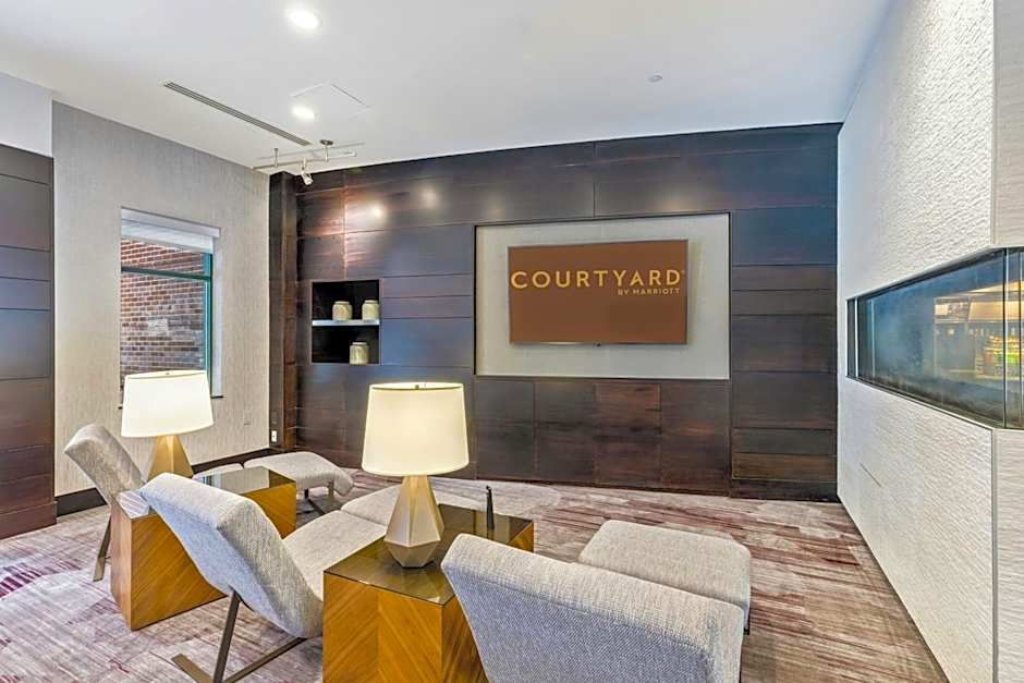 Courtyard by Marriott Boston Waltham