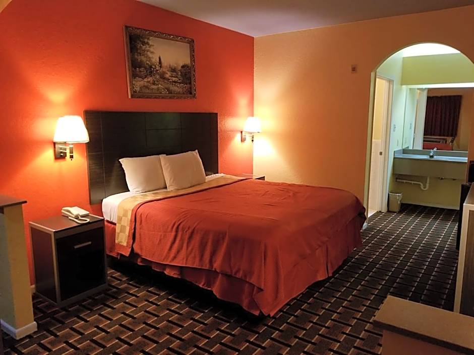Texan Inn & Suites – Houston, TX