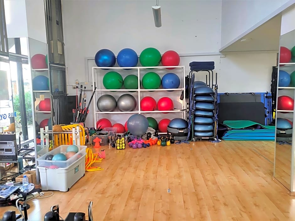 Almond Business Hotel