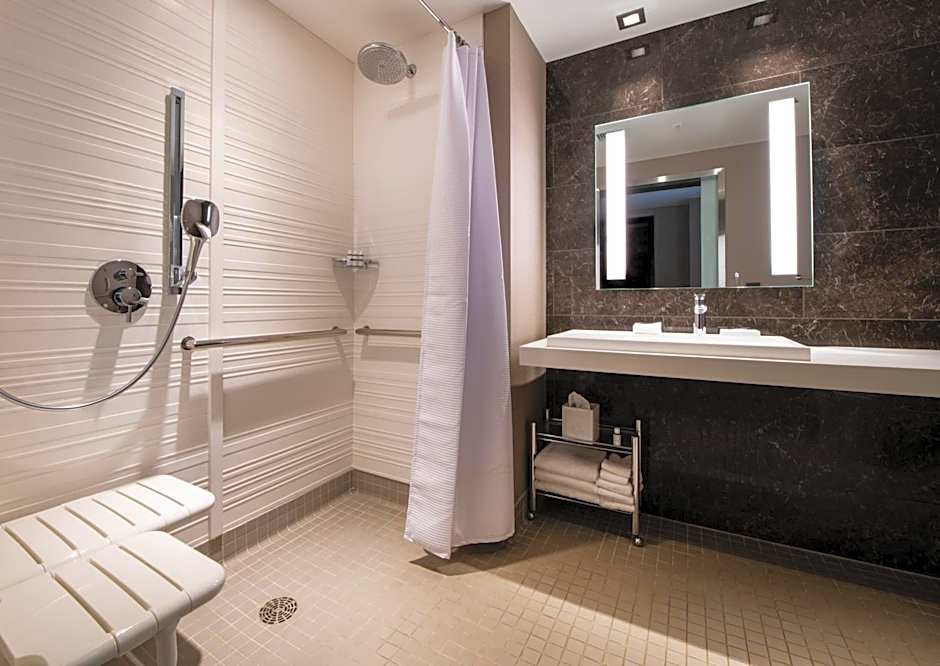AC Hotel by Marriott Seattle Bellevue/Downtown