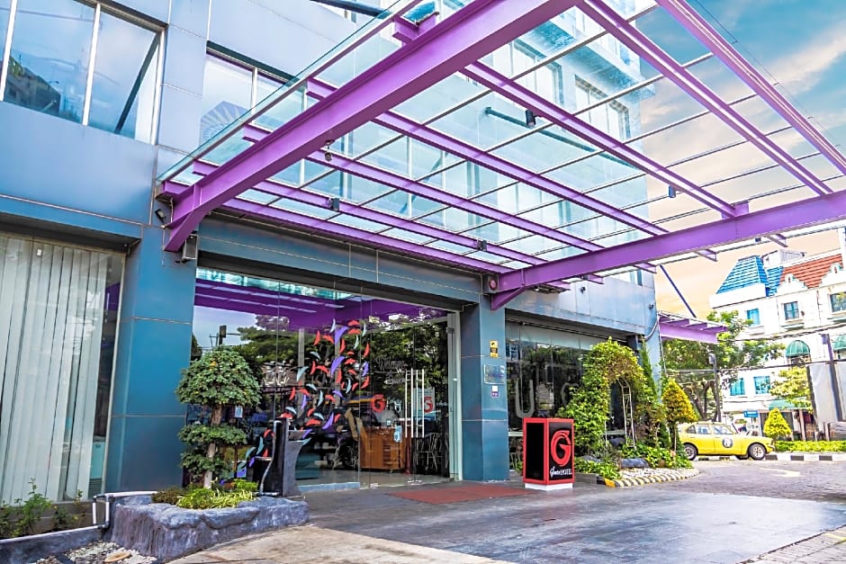 G Suites Hotel By AMITHYA
