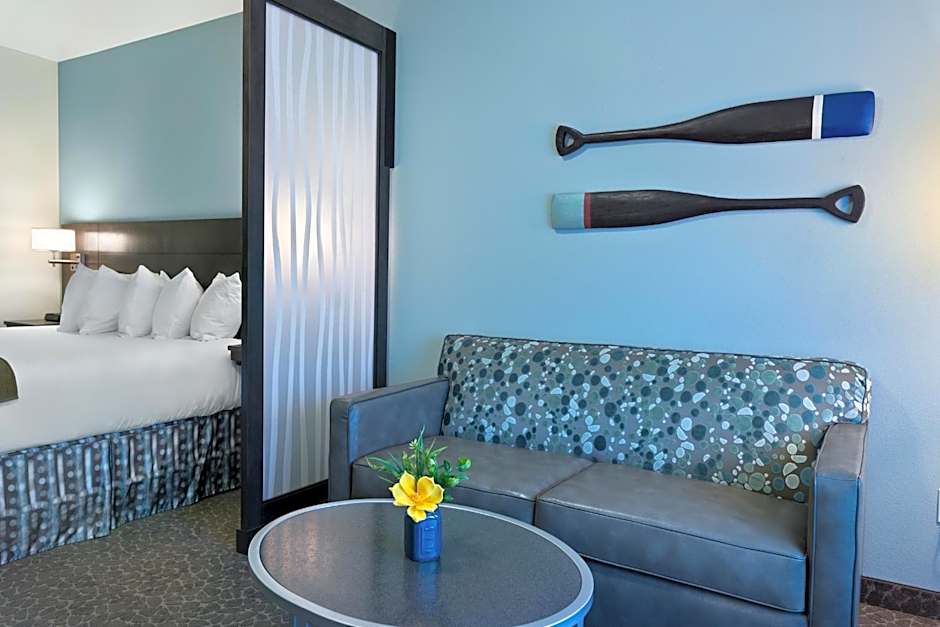 Oxford Suites Bellingham