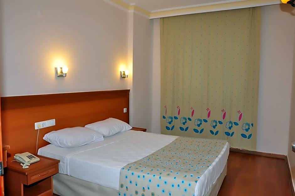 Cinar Family Suite Hotel