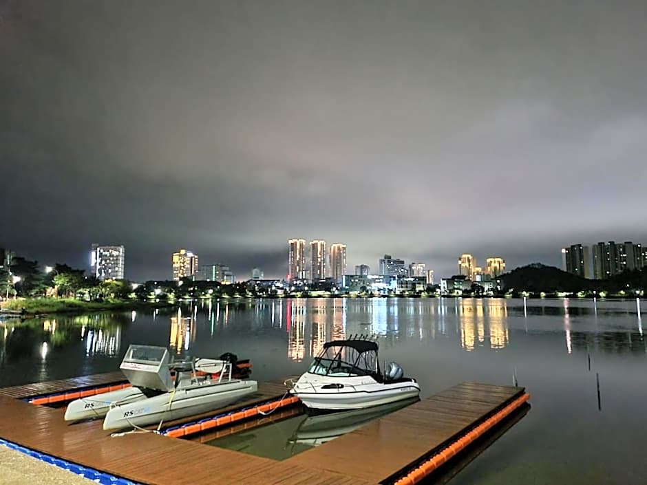 Lakestone&Hotel Sokcho