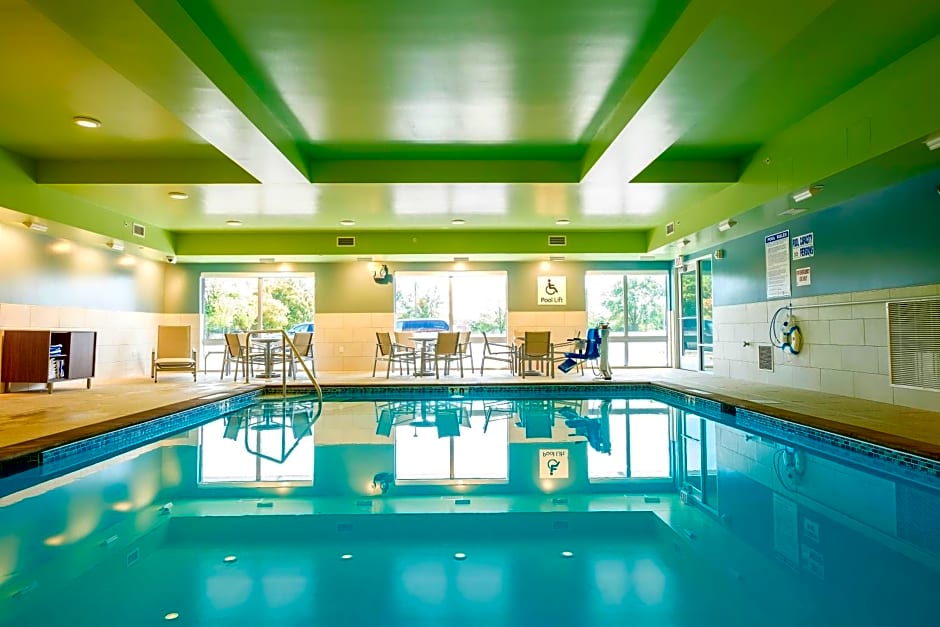 Holiday Inn Express & Suites Eagan - Minneapolis Area By IHG