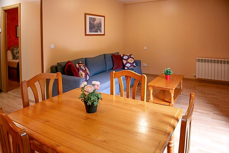 Vista Arinsal Apartments