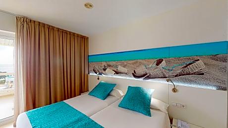 Suite with Front Sea View