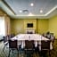 Monte Carlo Inn & Suites Downtown Markham