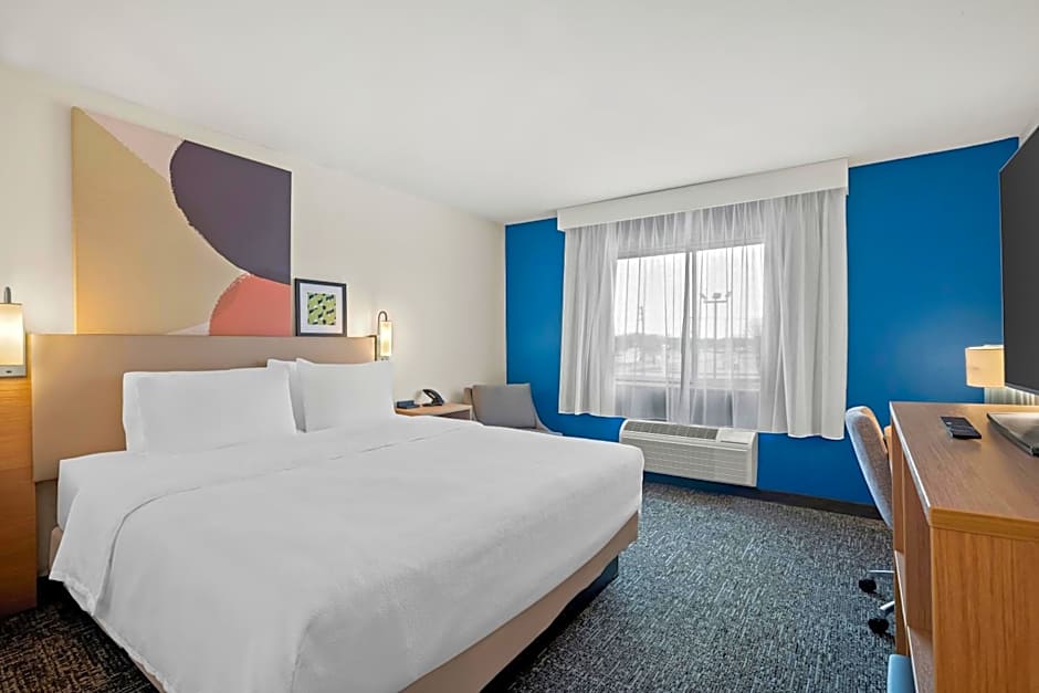 Spark by Hilton Moline Quad Cities